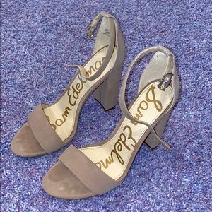 Sam Edelman nude heel